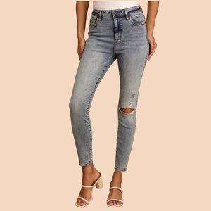 NWT - Vintage Acid Distressed High Rise Skinny Denim Jeans by Hidden
